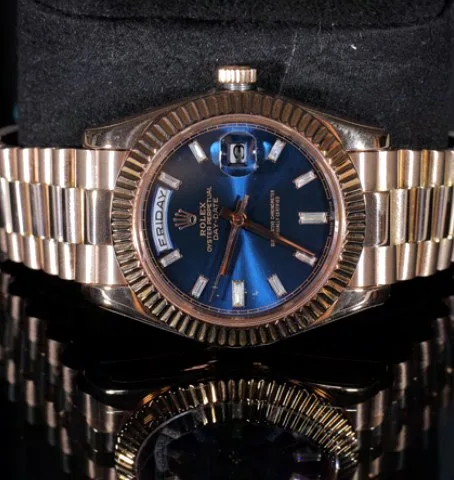Presidential-Style Watch — Navy Dial, Rose Gold