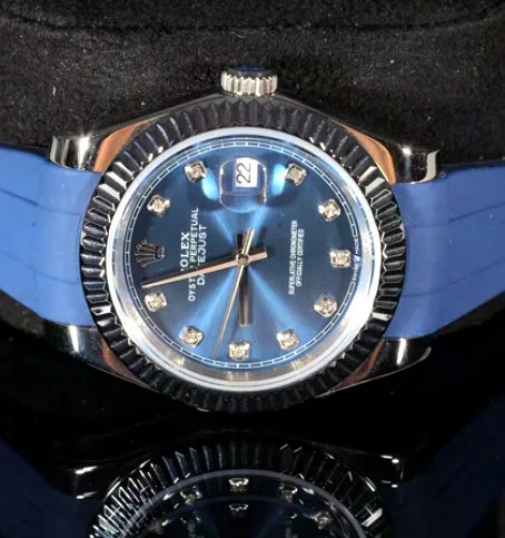 Dive-Style Watch — Blue Stone-Marker Dial, Blue Rubber Strap